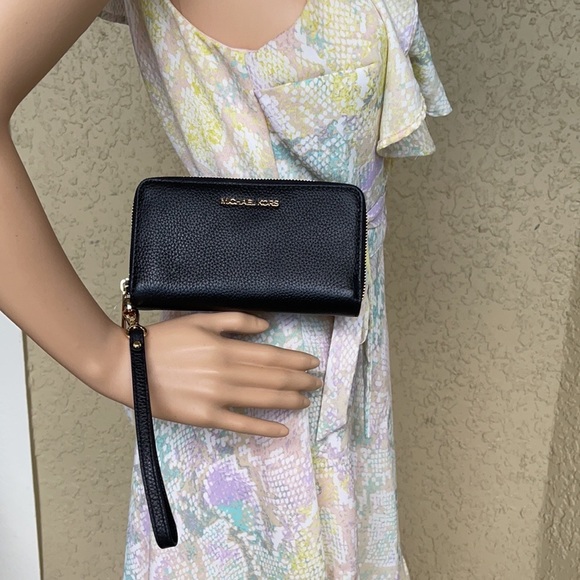 Michael Kors Jet Set Travel LG Flat MF Phone Case NWT - Picture 12 of 16